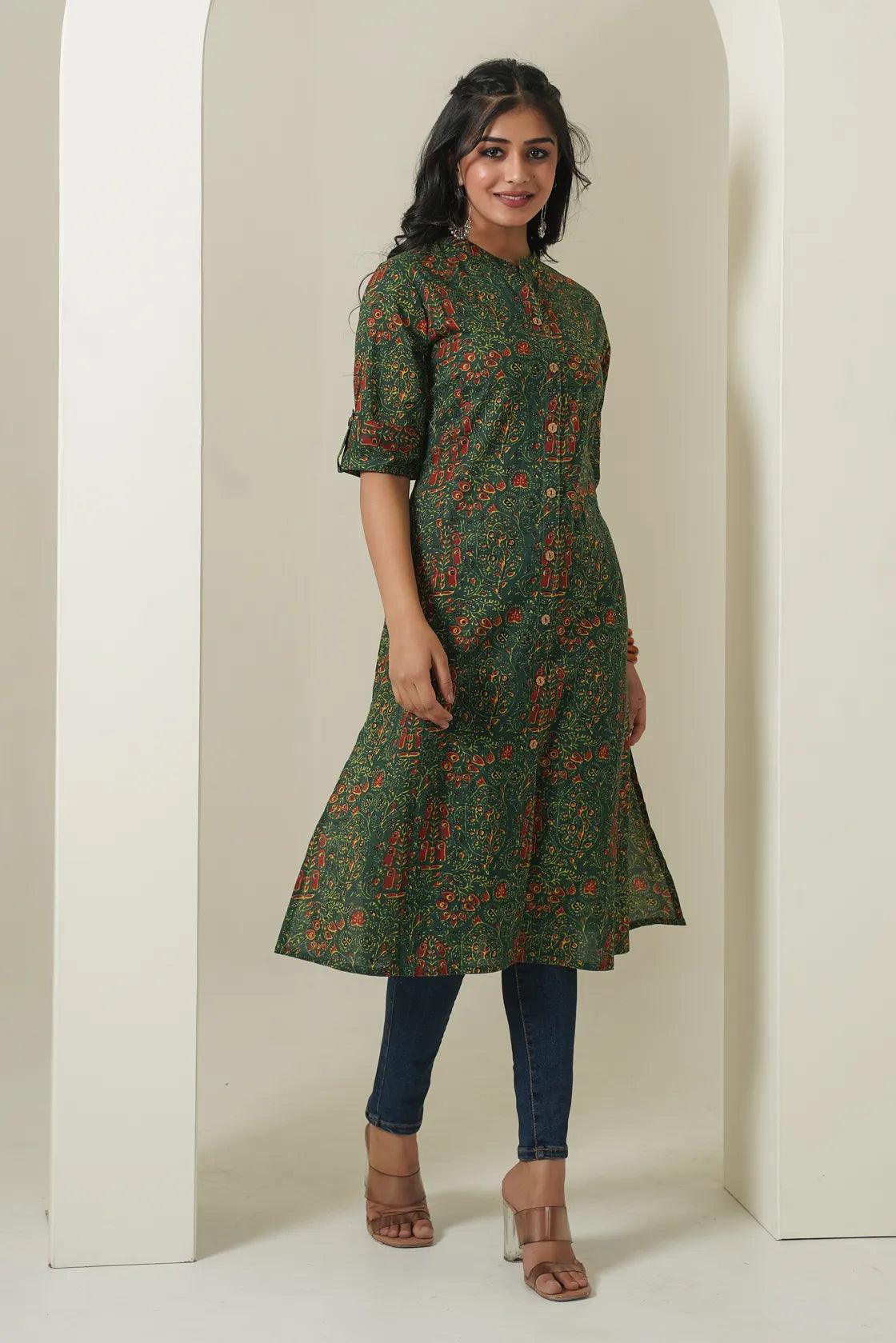 GREEN FLORAL STRAIGHT KURTA