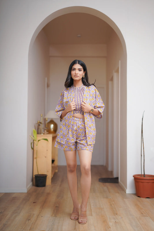 Petal Shorts and Kimono with Bustier