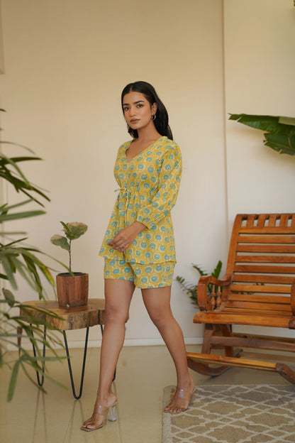 Petal Yellow Shorts Set